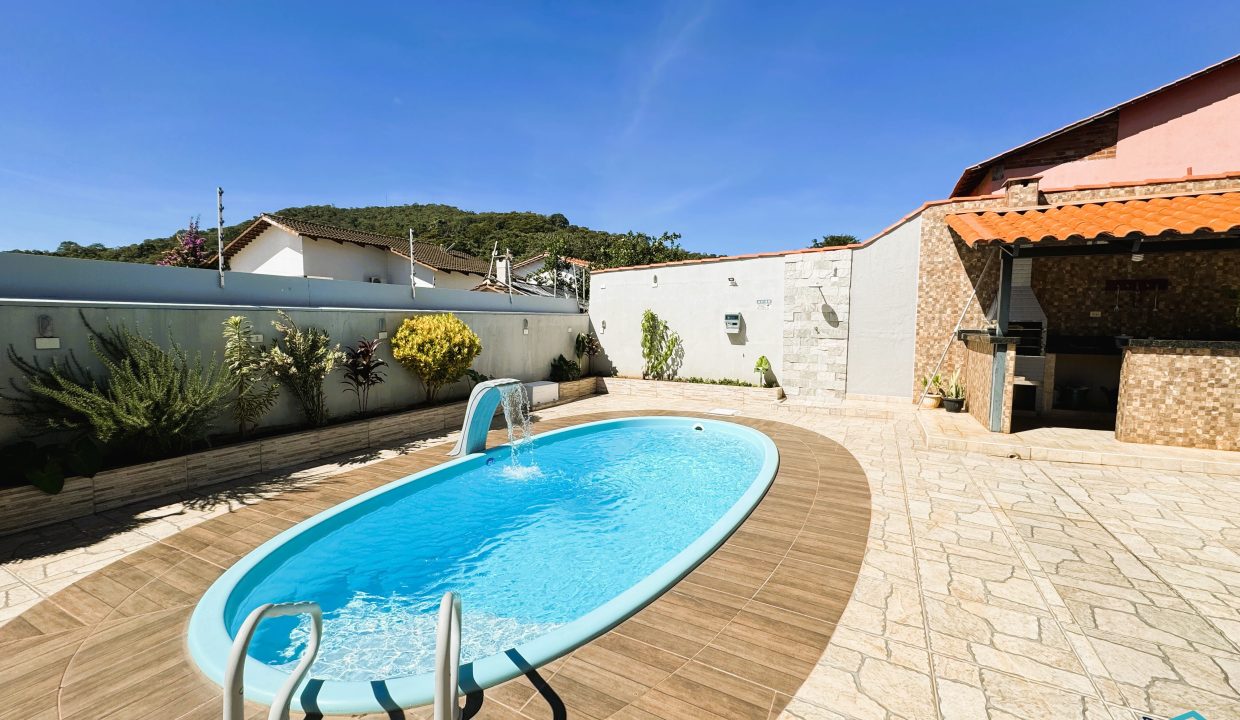 Venda de Chácara em Pirenópolis é na Siqueira Imobiliária de Pirenópolis / Imobiliária de Goiás / Imobiliária do Brasil / Imobiliária do Centro-Oeste / Pirenópolis Imóveis / Imóveis Pirenópolis / Imobiliária de Pirenópolis / Pirenópolis Imobiliária / Goiás Imóveis / Brasil Imóveis / Pirenópolis / Goiás / Brasil / Siqueira Imobiliária de Goiás / Consultoria Imobiliária / Consultor Imobiliário / Venda de Imóveis Pirenópolis / Melhor Imobiliária de Pirenópolis / Venda de pousadas / Venda de terrenos / venda de casas/ Venda de Lotes / Venda de Chácara / Venda de Fazenda / Venda de Apartamentos / Venda de Flat / Venda de Sítio / Brasília Imóveis / Goiânia Imóveis / Imobiliária de Goiânia / Imobiliária de Brasília/ Imobiliária em Pirenópolis / Imobiliária de Pirenópolis / Condomínio Fechado Vaga Fogo / Condomínio Paço da Estalagem / Condomínio Parque da Estalagem / Condomínio Quinta do Sol / Condomínio Fechado Pirenópolis / Cachoeiras Pirenópolis / Restaurante Pirenópolis / Imóveis Pirenópolis / Chácara Rio das Almas / Chácara Padre Bernardo / Venda de Chácara em Padre Bernardo / Venda de Casarão em Pirenópolis / Casarão em Pirenópolis / Casarão Histórico Pirenópolis / Centro Histórico Pirenópolis / Centro Pirenópolis / Venda de Sobrado no Condomínio Parque da Estalagem / Parque da Estalagem Pirenópolis / Melhor Condomínio de Pirenópolis / Condomínio Vaga Fogo / Venda de Sobrado Condomínio Vaga Fogo / Vaga Fogo / Córrego Vaga Fogo / Venda de Casa no Centro Histórico de Pirenópolis / Casa Centro Histórico / Venda de Casa na Vila Matutina / Casa Vila Matutina / Casa Bairro da Luz Pirenópolis / Venda de Casa em Bairro nobre de Pirenópolis / Venda de Casa de Luxo Pirenópolis / Casas Boas em Pirenópolis / Casa Com piscina Pirenópolis / Venda de Casa no Santa Bárbara Pirenópolis / Casa Santa Bárbara Pirenópolis / Casa Bairro do Carmo Pirenópolis / Casa Carmo / Casa Grande Pirenópolis / Venda de Casa Setor Meia Ponte Pirenópolis / Casa Setor Meia Ponte / Venda de Casa Santa Luzia Pirenópolis / Venda de Casa no Jardim Esmeralda / Venda de Casa Brasília / Venda de Casa DF / Brasília Imóveis / Lago Norte / Lago Sul / Brasília Plano Piloto / Dicas de Investimento em Pirenópolis / Igreja Matriz Pirenópolis / Igreja Matriz / Venda de Casa em Anápolis / Casa Anápolis / Imobiliária de Anápolis / Anápolis Imóveis / Venda de Casarão em Pirenópolis / Venda de Casarão em Goiás