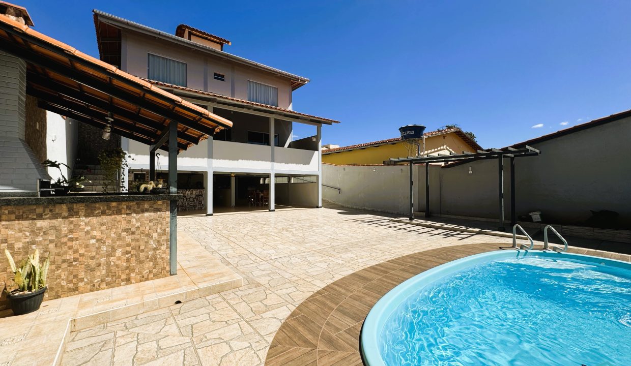 Venda de Chácara em Pirenópolis é na Siqueira Imobiliária de Pirenópolis / Imobiliária de Goiás / Imobiliária do Brasil / Imobiliária do Centro-Oeste / Pirenópolis Imóveis / Imóveis Pirenópolis / Imobiliária de Pirenópolis / Pirenópolis Imobiliária / Goiás Imóveis / Brasil Imóveis / Pirenópolis / Goiás / Brasil / Siqueira Imobiliária de Goiás / Consultoria Imobiliária / Consultor Imobiliário / Venda de Imóveis Pirenópolis / Melhor Imobiliária de Pirenópolis / Venda de pousadas / Venda de terrenos / venda de casas/ Venda de Lotes / Venda de Chácara / Venda de Fazenda / Venda de Apartamentos / Venda de Flat / Venda de Sítio / Brasília Imóveis / Goiânia Imóveis / Imobiliária de Goiânia / Imobiliária de Brasília/ Imobiliária em Pirenópolis / Imobiliária de Pirenópolis / Condomínio Fechado Vaga Fogo / Condomínio Paço da Estalagem / Condomínio Parque da Estalagem / Condomínio Quinta do Sol / Condomínio Fechado Pirenópolis / Cachoeiras Pirenópolis / Restaurante Pirenópolis / Imóveis Pirenópolis / Chácara Rio das Almas / Chácara Padre Bernardo / Venda de Chácara em Padre Bernardo / Venda de Casarão em Pirenópolis / Casarão em Pirenópolis / Casarão Histórico Pirenópolis / Centro Histórico Pirenópolis / Centro Pirenópolis / Venda de Sobrado no Condomínio Parque da Estalagem / Parque da Estalagem Pirenópolis / Melhor Condomínio de Pirenópolis / Condomínio Vaga Fogo / Venda de Sobrado Condomínio Vaga Fogo / Vaga Fogo / Córrego Vaga Fogo / Venda de Casa no Centro Histórico de Pirenópolis / Casa Centro Histórico / Venda de Casa na Vila Matutina / Casa Vila Matutina / Casa Bairro da Luz Pirenópolis / Venda de Casa em Bairro nobre de Pirenópolis / Venda de Casa de Luxo Pirenópolis / Casas Boas em Pirenópolis / Casa Com piscina Pirenópolis / Venda de Casa no Santa Bárbara Pirenópolis / Casa Santa Bárbara Pirenópolis / Casa Bairro do Carmo Pirenópolis / Casa Carmo / Casa Grande Pirenópolis / Venda de Casa Setor Meia Ponte Pirenópolis / Casa Setor Meia Ponte / Venda de Casa Santa Luzia Pirenópolis / Venda de Casa no Jardim Esmeralda / Venda de Casa Brasília / Venda de Casa DF / Brasília Imóveis / Lago Norte / Lago Sul / Brasília Plano Piloto / Dicas de Investimento em Pirenópolis / Igreja Matriz Pirenópolis / Igreja Matriz / Venda de Casa em Anápolis / Casa Anápolis / Imobiliária de Anápolis / Anápolis Imóveis / Venda de Casarão em Pirenópolis / Venda de Casarão em Goiás