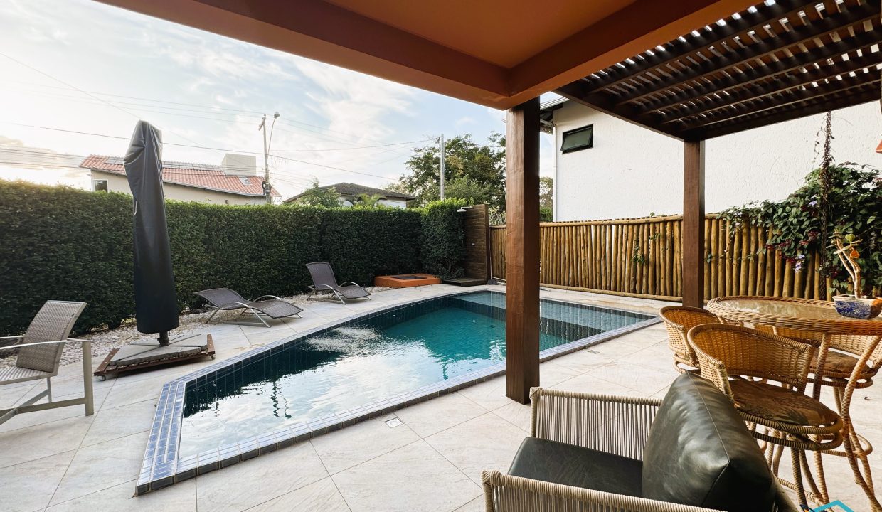 Venda de Chácara em Pirenópolis é na Siqueira Imobiliária de Pirenópolis / Imobiliária de Goiás / Imobiliária do Brasil / Imobiliária do Centro-Oeste / Pirenópolis Imóveis / Imóveis Pirenópolis / Imobiliária de Pirenópolis / Pirenópolis Imobiliária / Goiás Imóveis / Brasil Imóveis / Pirenópolis / Goiás / Brasil / Siqueira Imobiliária de Goiás / Consultoria Imobiliária / Consultor Imobiliário / Venda de Imóveis Pirenópolis / Melhor Imobiliária de Pirenópolis / Venda de pousadas / Venda de terrenos / venda de casas/ Venda de Lotes / Venda de Chácara / Venda de Fazenda / Venda de Apartamentos / Venda de Flat / Venda de Sítio / Brasília Imóveis / Goiânia Imóveis / Imobiliária de Goiânia / Imobiliária de Brasília/ Imobiliária em Pirenópolis / Imobiliária de Pirenópolis / Condomínio Fechado Vaga Fogo / Condomínio Paço da Estalagem / Condomínio Parque da Estalagem / Condomínio Quinta do Sol / Condomínio Fechado Pirenópolis / Cachoeiras Pirenópolis / Restaurante Pirenópolis / Imóveis Pirenópolis / Chácara Rio das Almas / Chácara Padre Bernardo / Venda de Chácara em Padre Bernardo / Venda de Casarão em Pirenópolis / Casarão em Pirenópolis / Casarão Histórico Pirenópolis / Centro Histórico Pirenópolis / Centro Pirenópolis / Venda de Sobrado no Condomínio Parque da Estalagem / Parque da Estalagem Pirenópolis / Melhor Condomínio de Pirenópolis / Condomínio Vaga Fogo / Venda de Sobrado Condomínio Vaga Fogo / Vaga Fogo / Córrego Vaga Fogo / Venda de Casa no Centro Histórico de Pirenópolis / Casa Centro Histórico / Venda de Casa na Vila Matutina / Casa Vila Matutina / Casa Bairro da Luz Pirenópolis / Venda de Casa em Bairro nobre de Pirenópolis / Venda de Casa de Luxo Pirenópolis / Casas Boas em Pirenópolis / Casa Com piscina Pirenópolis / Venda de Casa no Santa Bárbara Pirenópolis / Casa Santa Bárbara Pirenópolis / Casa Bairro do Carmo Pirenópolis / Casa Carmo / Casa Grande Pirenópolis / Venda de Casa Setor Meia Ponte Pirenópolis / Casa Setor Meia Ponte / Venda de Casa Santa Luzia Pirenópolis / Venda de Casa no Jardim Esmeralda / Venda de Casa Brasília / Venda de Casa DF / Brasília Imóveis / Lago Norte / Lago Sul / Brasília Plano Piloto / Dicas de Investimento em Pirenópolis / Igreja Matriz Pirenópolis / Igreja Matriz / Venda de Casa em Anápolis / Casa Anápolis / Imobiliária de Anápolis / Anápolis Imóveis / Venda de Casarão em Pirenópolis / Venda de Casarão em Goiás