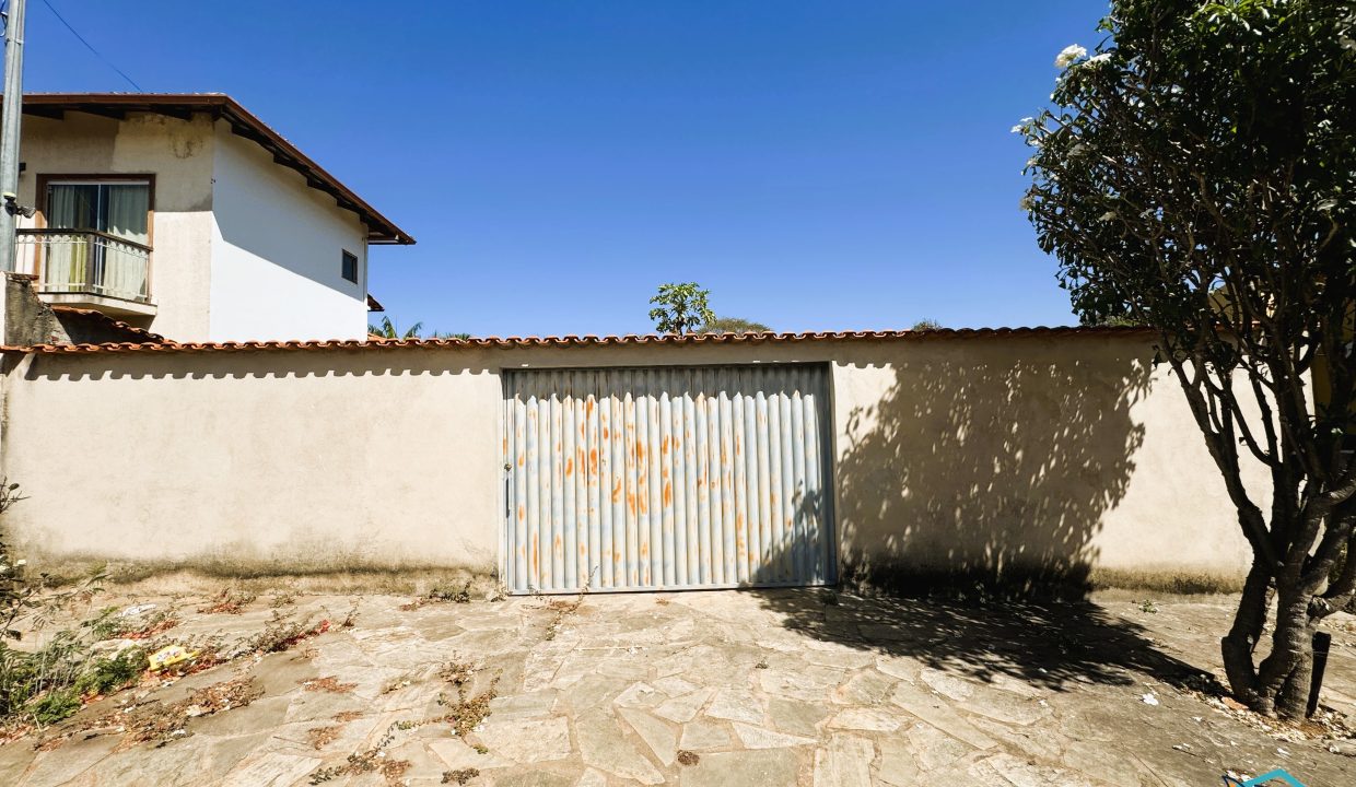 Venda de Chácara em Pirenópolis é na Siqueira Imobiliária de Pirenópolis / Imobiliária de Goiás / Imobiliária do Brasil / Imobiliária do Centro-Oeste / Pirenópolis Imóveis / Imóveis Pirenópolis / Imobiliária de Pirenópolis / Pirenópolis Imobiliária / Goiás Imóveis / Brasil Imóveis / Pirenópolis / Goiás / Brasil / Siqueira Imobiliária de Goiás / Consultoria Imobiliária / Consultor Imobiliário / Venda de Imóveis Pirenópolis / Melhor Imobiliária de Pirenópolis / Venda de pousadas / Venda de terrenos / venda de casas/ Venda de Lotes / Venda de Chácara / Venda de Fazenda / Venda de Apartamentos / Venda de Flat / Venda de Sítio / Brasília Imóveis / Goiânia Imóveis / Imobiliária de Goiânia / Imobiliária de Brasília/ Imobiliária em Pirenópolis / Imobiliária de Pirenópolis / Condomínio Fechado Vaga Fogo / Condomínio Paço da Estalagem / Condomínio Parque da Estalagem / Condomínio Quinta do Sol / Condomínio Fechado Pirenópolis / Cachoeiras Pirenópolis / Restaurante Pirenópolis / Imóveis Pirenópolis / Chácara Rio das Almas / Chácara Padre Bernardo / Venda de Chácara em Padre Bernardo / Venda de Casarão em Pirenópolis / Casarão em Pirenópolis / Casarão Histórico Pirenópolis / Centro Histórico Pirenópolis / Centro Pirenópolis / Venda de Sobrado no Condomínio Parque da Estalagem / Parque da Estalagem Pirenópolis / Melhor Condomínio de Pirenópolis / Condomínio Vaga Fogo / Venda de Sobrado Condomínio Vaga Fogo / Vaga Fogo / Córrego Vaga Fogo / Venda de Casa no Centro Histórico de Pirenópolis / Casa Centro Histórico / Venda de Casa na Vila Matutina / Casa Vila Matutina / Casa Bairro da Luz Pirenópolis / Venda de Casa em Bairro nobre de Pirenópolis / Venda de Casa de Luxo Pirenópolis / Casas Boas em Pirenópolis / Casa Com piscina Pirenópolis / Venda de Casa no Santa Bárbara Pirenópolis / Casa Santa Bárbara Pirenópolis / Casa Bairro do Carmo Pirenópolis / Casa Carmo / Casa Grande Pirenópolis / Venda de Casa Setor Meia Ponte Pirenópolis / Casa Setor Meia Ponte / Venda de Casa Santa Luzia Pirenópolis / Venda de Casa no Jardim Esmeralda / Venda de Casa Brasília / Venda de Casa DF / Brasília Imóveis / Lago Norte / Lago Sul / Brasília Plano Piloto / Dicas de Investimento em Pirenópolis / Igreja Matriz Pirenópolis / Igreja Matriz / Venda de Casa em Anápolis / Casa Anápolis / Imobiliária de Anápolis / Anápolis Imóveis / Venda de Casarão em Pirenópolis / Venda de Casarão em Goiás