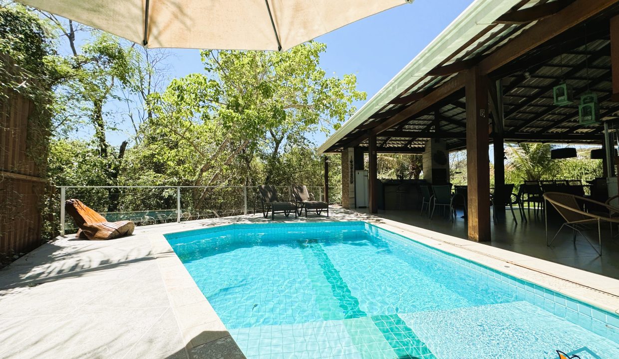 Venda de Chácara em Pirenópolis é na Siqueira Imobiliária de Pirenópolis / Imobiliária de Goiás / Imobiliária do Brasil / Imobiliária do Centro-Oeste / Pirenópolis Imóveis / Imóveis Pirenópolis / Imobiliária de Pirenópolis / Pirenópolis Imobiliária / Goiás Imóveis / Brasil Imóveis / Pirenópolis / Goiás / Brasil / Siqueira Imobiliária de Goiás / Consultoria Imobiliária / Consultor Imobiliário / Venda de Imóveis Pirenópolis / Melhor Imobiliária de Pirenópolis / Venda de pousadas / Venda de terrenos / venda de casas/ Venda de Lotes / Venda de Chácara / Venda de Fazenda / Venda de Apartamentos / Venda de Flat / Venda de Sítio / Brasília Imóveis / Goiânia Imóveis / Imobiliária de Goiânia / Imobiliária de Brasília/ Imobiliária em Pirenópolis / Imobiliária de Pirenópolis / Condomínio Fechado Vaga Fogo / Condomínio Paço da Estalagem / Condomínio Parque da Estalagem / Condomínio Quinta do Sol / Condomínio Fechado Pirenópolis / Cachoeiras Pirenópolis / Restaurante Pirenópolis / Imóveis Pirenópolis / Chácara Rio das Almas / Chácara Padre Bernardo / Venda de Chácara em Padre Bernardo / Venda de Casarão em Pirenópolis / Casarão em Pirenópolis / Casarão Histórico Pirenópolis / Centro Histórico Pirenópolis / Centro Pirenópolis / Venda de Sobrado no Condomínio Parque da Estalagem / Parque da Estalagem Pirenópolis / Melhor Condomínio de Pirenópolis / Condomínio Vaga Fogo / Venda de Sobrado Condomínio Vaga Fogo / Vaga Fogo / Córrego Vaga Fogo / Venda de Casa no Centro Histórico de Pirenópolis / Casa Centro Histórico / Venda de Casa na Vila Matutina / Casa Vila Matutina / Casa Bairro da Luz Pirenópolis / Venda de Casa em Bairro nobre de Pirenópolis / Venda de Casa de Luxo Pirenópolis / Casas Boas em Pirenópolis / Casa Com piscina Pirenópolis / Venda de Casa no Santa Bárbara Pirenópolis / Casa Santa Bárbara Pirenópolis / Casa Bairro do Carmo Pirenópolis / Casa Carmo / Casa Grande Pirenópolis / Venda de Casa Setor Meia Ponte Pirenópolis / Casa Setor Meia Ponte / Venda de Casa Santa Luzia Pirenópolis / Venda de Casa no Jardim Esmeralda / Venda de Casa Brasília / Venda de Casa DF / Brasília Imóveis / Lago Norte / Lago Sul / Brasília Plano Piloto / Dicas de Investimento em Pirenópolis / Igreja Matriz Pirenópolis / Igreja Matriz / Venda de Casa em Anápolis / Casa Anápolis / Imobiliária de Anápolis / Anápolis Imóveis / Venda de Casarão em Pirenópolis / Venda de Casarão em Goiás