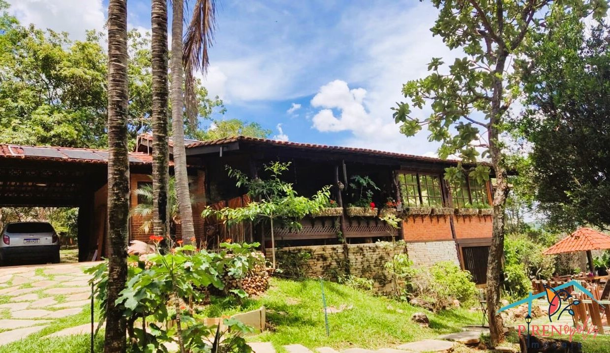 Venda de Chácara em Pirenópolis é na Siqueira Imobiliária de Pirenópolis / Imobiliária de Goiás / Imobiliária do Brasil / Imobiliária do Centro-Oeste / Pirenópolis Imóveis / Imóveis Pirenópolis / Imobiliária de Pirenópolis / Pirenópolis Imobiliária / Goiás Imóveis / Brasil Imóveis / Pirenópolis / Goiás / Brasil / Siqueira Imobiliária de Goiás / Consultoria Imobiliária / Consultor Imobiliário / Venda de Imóveis Pirenópolis / Melhor Imobiliária de Pirenópolis / Venda de pousadas / Venda de terrenos / venda de casas/ Venda de Lotes / Venda de Chácara / Venda de Fazenda / Venda de Apartamentos / Venda de Flat / Venda de Sítio / Brasília Imóveis / Goiânia Imóveis / Imobiliária de Goiânia / Imobiliária de Brasília/ Imobiliária em Pirenópolis / Imobiliária de Pirenópolis / Condomínio Fechado Vaga Fogo / Condomínio Paço da Estalagem / Condomínio Parque da Estalagem / Condomínio Quinta do Sol / Condomínio Fechado Pirenópolis / Cachoeiras Pirenópolis / Restaurante Pirenópolis / Imóveis Pirenópolis / Chácara Rio das Almas / Chácara Padre Bernardo / Venda de Chácara em Padre Bernardo / Venda de Casarão em Pirenópolis / Casarão em Pirenópolis / Casarão Histórico Pirenópolis / Centro Histórico Pirenópolis / Centro Pirenópolis / Venda de Sobrado no Condomínio Parque da Estalagem / Parque da Estalagem Pirenópolis / Melhor Condomínio de Pirenópolis / Condomínio Vaga Fogo / Venda de Sobrado Condomínio Vaga Fogo / Vaga Fogo / Córrego Vaga Fogo / Venda de Casa no Centro Histórico de Pirenópolis / Casa Centro Histórico / Venda de Casa na Vila Matutina / Casa Vila Matutina / Casa Bairro da Luz Pirenópolis / Venda de Casa em Bairro nobre de Pirenópolis / Venda de Casa de Luxo Pirenópolis / Casas Boas em Pirenópolis / Casa Com piscina Pirenópolis / Venda de Casa no Santa Bárbara Pirenópolis / Casa Santa Bárbara Pirenópolis / Casa Bairro do Carmo Pirenópolis / Casa Carmo / Casa Grande Pirenópolis / Venda de Casa Setor Meia Ponte Pirenópolis / Casa Setor Meia Ponte / Venda de Casa Santa Luzia Pirenópolis / Venda de Casa no Jardim Esmeralda / Venda de Casa Brasília / Venda de Casa DF / Brasília Imóveis / Lago Norte / Lago Sul / Brasília Plano Piloto / Dicas de Investimento em Pirenópolis / Igreja Matriz Pirenópolis / Igreja Matriz / Venda de Casa em Anápolis / Casa Anápolis / Imobiliária de Anápolis / Anápolis Imóveis / Venda de Casarão em Pirenópolis / Venda de Casarão em Goiás