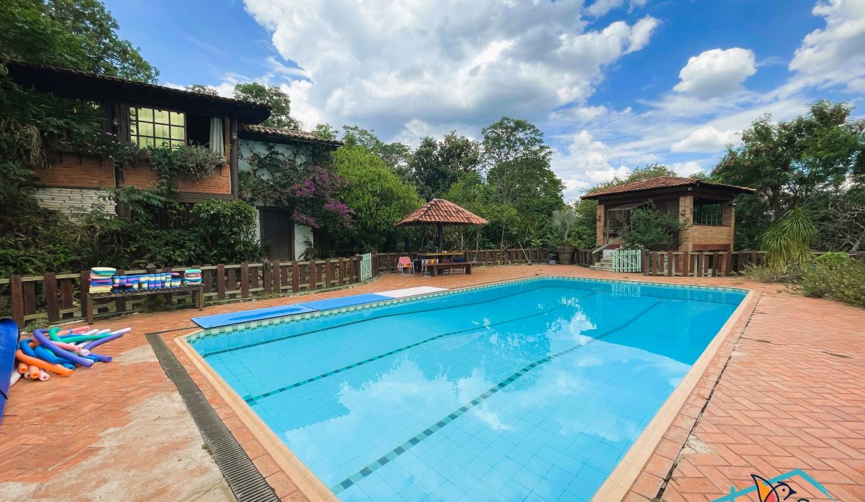 Venda de Chácara em Pirenópolis é na Siqueira Imobiliária de Pirenópolis / Imobiliária de Goiás / Imobiliária do Brasil / Imobiliária do Centro-Oeste / Pirenópolis Imóveis / Imóveis Pirenópolis / Imobiliária de Pirenópolis / Pirenópolis Imobiliária / Goiás Imóveis / Brasil Imóveis / Pirenópolis / Goiás / Brasil / Siqueira Imobiliária de Goiás / Consultoria Imobiliária / Consultor Imobiliário / Venda de Imóveis Pirenópolis / Melhor Imobiliária de Pirenópolis / Venda de pousadas / Venda de terrenos / venda de casas/ Venda de Lotes / Venda de Chácara / Venda de Fazenda / Venda de Apartamentos / Venda de Flat / Venda de Sítio / Brasília Imóveis / Goiânia Imóveis / Imobiliária de Goiânia / Imobiliária de Brasília/ Imobiliária em Pirenópolis / Imobiliária de Pirenópolis / Condomínio Fechado Vaga Fogo / Condomínio Paço da Estalagem / Condomínio Parque da Estalagem / Condomínio Quinta do Sol / Condomínio Fechado Pirenópolis / Cachoeiras Pirenópolis / Restaurante Pirenópolis / Imóveis Pirenópolis / Chácara Rio das Almas / Chácara Padre Bernardo / Venda de Chácara em Padre Bernardo / Venda de Casarão em Pirenópolis / Casarão em Pirenópolis / Casarão Histórico Pirenópolis / Centro Histórico Pirenópolis / Centro Pirenópolis / Venda de Sobrado no Condomínio Parque da Estalagem / Parque da Estalagem Pirenópolis / Melhor Condomínio de Pirenópolis / Condomínio Vaga Fogo / Venda de Sobrado Condomínio Vaga Fogo / Vaga Fogo / Córrego Vaga Fogo / Venda de Casa no Centro Histórico de Pirenópolis / Casa Centro Histórico / Venda de Casa na Vila Matutina / Casa Vila Matutina / Casa Bairro da Luz Pirenópolis / Venda de Casa em Bairro nobre de Pirenópolis / Venda de Casa de Luxo Pirenópolis / Casas Boas em Pirenópolis / Casa Com piscina Pirenópolis / Venda de Casa no Santa Bárbara Pirenópolis / Casa Santa Bárbara Pirenópolis / Casa Bairro do Carmo Pirenópolis / Casa Carmo / Casa Grande Pirenópolis / Venda de Casa Setor Meia Ponte Pirenópolis / Casa Setor Meia Ponte / Venda de Casa Santa Luzia Pirenópolis / Venda de Casa no Jardim Esmeralda / Venda de Casa Brasília / Venda de Casa DF / Brasília Imóveis / Lago Norte / Lago Sul / Brasília Plano Piloto / Dicas de Investimento em Pirenópolis / Igreja Matriz Pirenópolis / Igreja Matriz / Venda de Casa em Anápolis / Casa Anápolis / Imobiliária de Anápolis / Anápolis Imóveis / Venda de Casarão em Pirenópolis / Venda de Casarão em Goiás