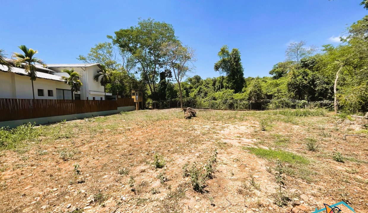 WhatsApp Image 2025-10-04 at 17.43.04 (2)