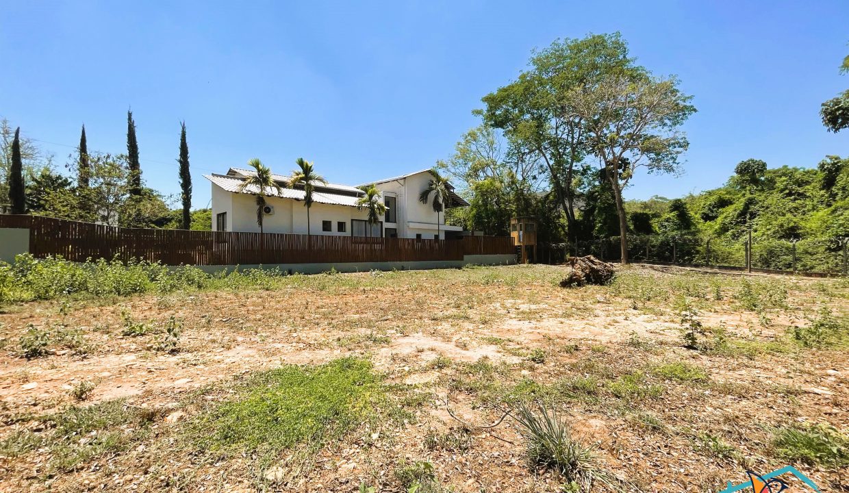 WhatsApp Image 2025-10-04 at 17.43.04 (3)