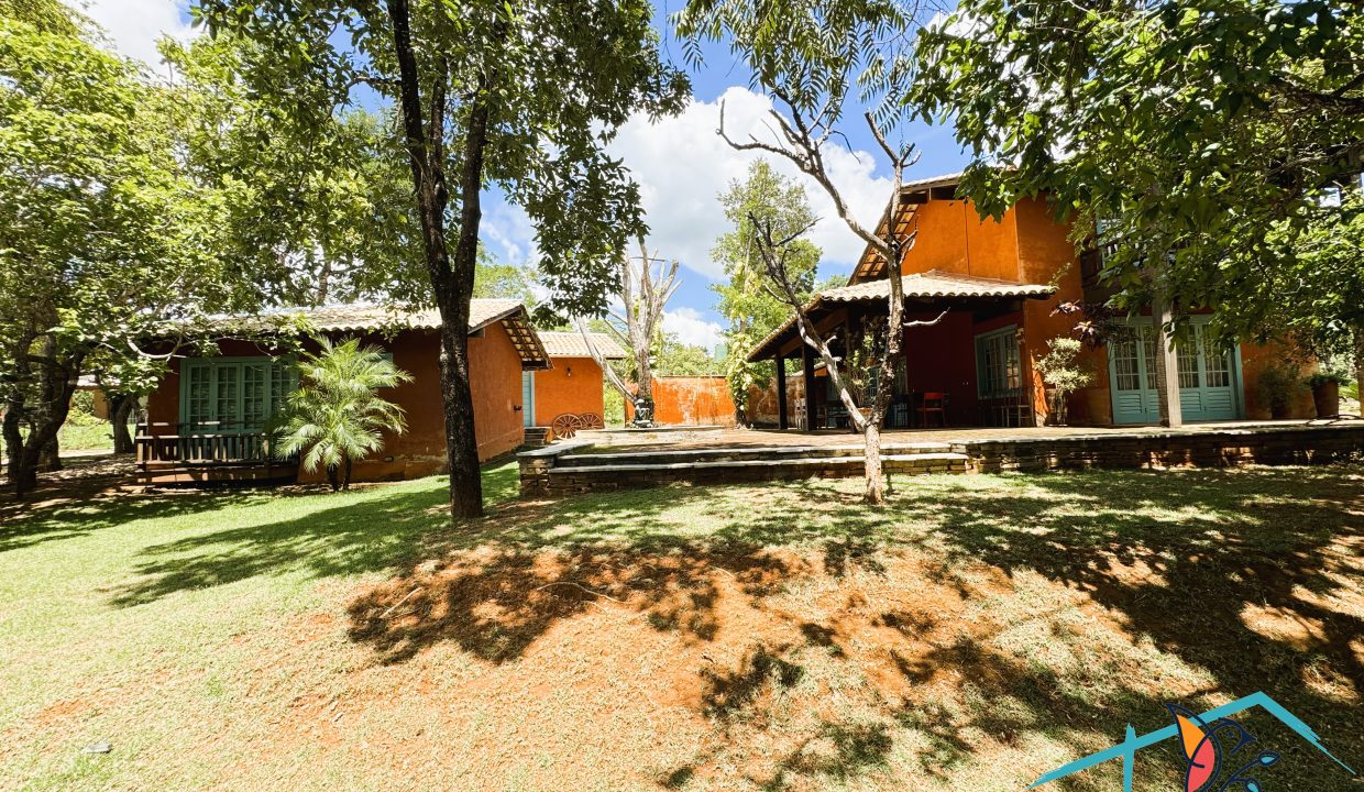 Venda de Chácara em Pirenópolis é na Siqueira Imobiliária de Pirenópolis / Imobiliária de Goiás / Imobiliária do Brasil / Imobiliária do Centro-Oeste / Pirenópolis Imóveis / Imóveis Pirenópolis / Imobiliária de Pirenópolis / Pirenópolis Imobiliária / Goiás Imóveis / Brasil Imóveis / Pirenópolis / Goiás / Brasil / Siqueira Imobiliária de Goiás / Consultoria Imobiliária / Consultor Imobiliário / Venda de Imóveis Pirenópolis / Melhor Imobiliária de Pirenópolis / Venda de pousadas / Venda de terrenos / venda de casas/ Venda de Lotes / Venda de Chácara / Venda de Fazenda / Venda de Apartamentos / Venda de Flat / Venda de Sítio / Brasília Imóveis / Goiânia Imóveis / Imobiliária de Goiânia / Imobiliária de Brasília/ Imobiliária em Pirenópolis / Imobiliária de Pirenópolis / Condomínio Fechado Vaga Fogo / Condomínio Paço da Estalagem / Condomínio Parque da Estalagem / Condomínio Quinta do Sol / Condomínio Fechado Pirenópolis / Cachoeiras Pirenópolis / Restaurante Pirenópolis / Imóveis Pirenópolis / Chácara Rio das Almas / Chácara Padre Bernardo / Venda de Chácara em Padre Bernardo / Venda de Casarão em Pirenópolis / Casarão em Pirenópolis / Casarão Histórico Pirenópolis / Centro Histórico Pirenópolis / Centro Pirenópolis / Venda de Sobrado no Condomínio Parque da Estalagem / Parque da Estalagem Pirenópolis / Melhor Condomínio de Pirenópolis / Condomínio Vaga Fogo / Venda de Sobrado Condomínio Vaga Fogo / Vaga Fogo / Córrego Vaga Fogo / Venda de Casa no Centro Histórico de Pirenópolis / Casa Centro Histórico / Venda de Casa na Vila Matutina / Casa Vila Matutina / Casa Bairro da Luz Pirenópolis / Venda de Casa em Bairro nobre de Pirenópolis / Venda de Casa de Luxo Pirenópolis / Casas Boas em Pirenópolis / Casa Com piscina Pirenópolis / Venda de Casa no Santa Bárbara Pirenópolis / Casa Santa Bárbara Pirenópolis / Casa Bairro do Carmo Pirenópolis / Casa Carmo / Casa Grande Pirenópolis / Venda de Casa Setor Meia Ponte Pirenópolis / Casa Setor Meia Ponte / Venda de Casa Santa Luzia Pirenópolis / Venda de Casa no Jardim Esmeralda / Venda de Casa Brasília / Venda de Casa DF / Brasília Imóveis / Lago Norte / Lago Sul / Brasília Plano Piloto / Dicas de Investimento em Pirenópolis / Igreja Matriz Pirenópolis / Igreja Matriz / Venda de Casa em Anápolis / Casa Anápolis / Imobiliária de Anápolis / Anápolis Imóveis / Venda de Casarão em Pirenópolis / Venda de Casarão em Goiás
