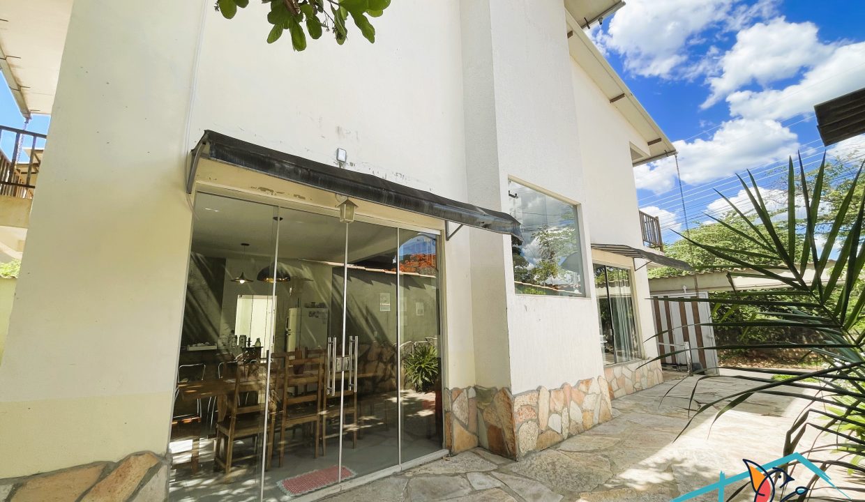 Venda de Chácara em Pirenópolis é na Siqueira Imobiliária de Pirenópolis / Imobiliária de Goiás / Imobiliária do Brasil / Imobiliária do Centro-Oeste / Pirenópolis Imóveis / Imóveis Pirenópolis / Imobiliária de Pirenópolis / Pirenópolis Imobiliária / Goiás Imóveis / Brasil Imóveis / Pirenópolis / Goiás / Brasil / Siqueira Imobiliária de Goiás / Consultoria Imobiliária / Consultor Imobiliário / Venda de Imóveis Pirenópolis / Melhor Imobiliária de Pirenópolis / Venda de pousadas / Venda de terrenos / venda de casas/ Venda de Lotes / Venda de Chácara / Venda de Fazenda / Venda de Apartamentos / Venda de Flat / Venda de Sítio / Brasília Imóveis / Goiânia Imóveis / Imobiliária de Goiânia / Imobiliária de Brasília/ Imobiliária em Pirenópolis / Imobiliária de Pirenópolis / Condomínio Fechado Vaga Fogo / Condomínio Paço da Estalagem / Condomínio Parque da Estalagem / Condomínio Quinta do Sol / Condomínio Fechado Pirenópolis / Cachoeiras Pirenópolis / Restaurante Pirenópolis / Imóveis Pirenópolis / Chácara Rio das Almas / Chácara Padre Bernardo / Venda de Chácara em Padre Bernardo / Venda de Casarão em Pirenópolis / Casarão em Pirenópolis / Casarão Histórico Pirenópolis / Centro Histórico Pirenópolis / Centro Pirenópolis / Venda de Sobrado no Condomínio Parque da Estalagem / Parque da Estalagem Pirenópolis / Melhor Condomínio de Pirenópolis / Condomínio Vaga Fogo / Venda de Sobrado Condomínio Vaga Fogo / Vaga Fogo / Córrego Vaga Fogo / Venda de Casa no Centro Histórico de Pirenópolis / Casa Centro Histórico / Venda de Casa na Vila Matutina / Casa Vila Matutina / Casa Bairro da Luz Pirenópolis / Venda de Casa em Bairro nobre de Pirenópolis / Venda de Casa de Luxo Pirenópolis / Casas Boas em Pirenópolis / Casa Com piscina Pirenópolis / Venda de Casa no Santa Bárbara Pirenópolis / Casa Santa Bárbara Pirenópolis / Casa Bairro do Carmo Pirenópolis / Casa Carmo / Casa Grande Pirenópolis / Venda de Casa Setor Meia Ponte Pirenópolis / Casa Setor Meia Ponte / Venda de Casa Santa Luzia Pirenópolis / Venda de Casa no Jardim Esmeralda / Venda de Casa Brasília / Venda de Casa DF / Brasília Imóveis / Lago Norte / Lago Sul / Brasília Plano Piloto / Dicas de Investimento em Pirenópolis / Igreja Matriz Pirenópolis / Igreja Matriz / Venda de Casa em Anápolis / Casa Anápolis / Imobiliária de Anápolis / Anápolis Imóveis / Venda de Casarão em Pirenópolis / Venda de Casarão em Goiás