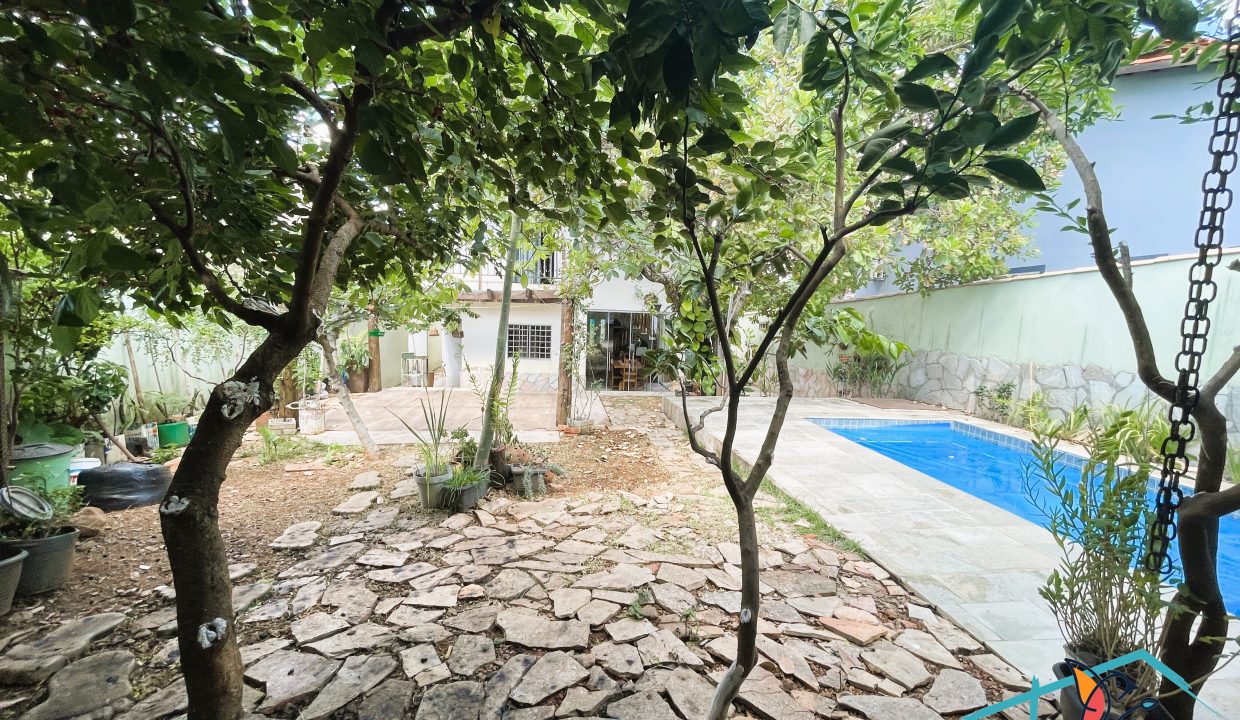 Venda de Chácara em Pirenópolis é na Siqueira Imobiliária de Pirenópolis / Imobiliária de Goiás / Imobiliária do Brasil / Imobiliária do Centro-Oeste / Pirenópolis Imóveis / Imóveis Pirenópolis / Imobiliária de Pirenópolis / Pirenópolis Imobiliária / Goiás Imóveis / Brasil Imóveis / Pirenópolis / Goiás / Brasil / Siqueira Imobiliária de Goiás / Consultoria Imobiliária / Consultor Imobiliário / Venda de Imóveis Pirenópolis / Melhor Imobiliária de Pirenópolis / Venda de pousadas / Venda de terrenos / venda de casas/ Venda de Lotes / Venda de Chácara / Venda de Fazenda / Venda de Apartamentos / Venda de Flat / Venda de Sítio / Brasília Imóveis / Goiânia Imóveis / Imobiliária de Goiânia / Imobiliária de Brasília/ Imobiliária em Pirenópolis / Imobiliária de Pirenópolis / Condomínio Fechado Vaga Fogo / Condomínio Paço da Estalagem / Condomínio Parque da Estalagem / Condomínio Quinta do Sol / Condomínio Fechado Pirenópolis / Cachoeiras Pirenópolis / Restaurante Pirenópolis / Imóveis Pirenópolis / Chácara Rio das Almas / Chácara Padre Bernardo / Venda de Chácara em Padre Bernardo / Venda de Casarão em Pirenópolis / Casarão em Pirenópolis / Casarão Histórico Pirenópolis / Centro Histórico Pirenópolis / Centro Pirenópolis / Venda de Sobrado no Condomínio Parque da Estalagem / Parque da Estalagem Pirenópolis / Melhor Condomínio de Pirenópolis / Condomínio Vaga Fogo / Venda de Sobrado Condomínio Vaga Fogo / Vaga Fogo / Córrego Vaga Fogo / Venda de Casa no Centro Histórico de Pirenópolis / Casa Centro Histórico / Venda de Casa na Vila Matutina / Casa Vila Matutina / Casa Bairro da Luz Pirenópolis / Venda de Casa em Bairro nobre de Pirenópolis / Venda de Casa de Luxo Pirenópolis / Casas Boas em Pirenópolis / Casa Com piscina Pirenópolis / Venda de Casa no Santa Bárbara Pirenópolis / Casa Santa Bárbara Pirenópolis / Casa Bairro do Carmo Pirenópolis / Casa Carmo / Casa Grande Pirenópolis / Venda de Casa Setor Meia Ponte Pirenópolis / Casa Setor Meia Ponte / Venda de Casa Santa Luzia Pirenópolis / Venda de Casa no Jardim Esmeralda / Venda de Casa Brasília / Venda de Casa DF / Brasília Imóveis / Lago Norte / Lago Sul / Brasília Plano Piloto / Dicas de Investimento em Pirenópolis / Igreja Matriz Pirenópolis / Igreja Matriz / Venda de Casa em Anápolis / Casa Anápolis / Imobiliária de Anápolis / Anápolis Imóveis / Venda de Casarão em Pirenópolis / Venda de Casarão em Goiás