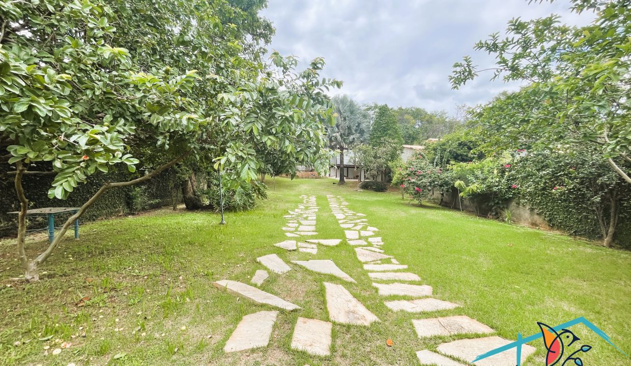 Venda de Chácara em Pirenópolis é na Siqueira Imobiliária de Pirenópolis / Imobiliária de Goiás / Imobiliária do Brasil / Imobiliária do Centro-Oeste / Pirenópolis Imóveis / Imóveis Pirenópolis / Imobiliária de Pirenópolis / Pirenópolis Imobiliária / Goiás Imóveis / Brasil Imóveis / Pirenópolis / Goiás / Brasil / Siqueira Imobiliária de Goiás / Consultoria Imobiliária / Consultor Imobiliário / Venda de Imóveis Pirenópolis / Melhor Imobiliária de Pirenópolis / Venda de pousadas / Venda de terrenos / venda de casas/ Venda de Lotes / Venda de Chácara / Venda de Fazenda / Venda de Apartamentos / Venda de Flat / Venda de Sítio / Brasília Imóveis / Goiânia Imóveis / Imobiliária de Goiânia / Imobiliária de Brasília/ Imobiliária em Pirenópolis / Imobiliária de Pirenópolis / Condomínio Fechado Vaga Fogo / Condomínio Paço da Estalagem / Condomínio Parque da Estalagem / Condomínio Quinta do Sol / Condomínio Fechado Pirenópolis / Cachoeiras Pirenópolis / Restaurante Pirenópolis / Imóveis Pirenópolis / Chácara Rio das Almas / Chácara Padre Bernardo / Venda de Chácara em Padre Bernardo / Venda de Casarão em Pirenópolis / Casarão em Pirenópolis / Casarão Histórico Pirenópolis / Centro Histórico Pirenópolis / Centro Pirenópolis / Venda de Sobrado no Condomínio Parque da Estalagem / Parque da Estalagem Pirenópolis / Melhor Condomínio de Pirenópolis / Condomínio Vaga Fogo / Venda de Sobrado Condomínio Vaga Fogo / Vaga Fogo / Córrego Vaga Fogo / Venda de Casa no Centro Histórico de Pirenópolis / Casa Centro Histórico / Venda de Casa na Vila Matutina / Casa Vila Matutina / Casa Bairro da Luz Pirenópolis / Venda de Casa em Bairro nobre de Pirenópolis / Venda de Casa de Luxo Pirenópolis / Casas Boas em Pirenópolis / Casa Com piscina Pirenópolis / Venda de Casa no Santa Bárbara Pirenópolis / Casa Santa Bárbara Pirenópolis / Casa Bairro do Carmo Pirenópolis / Casa Carmo / Casa Grande Pirenópolis / Venda de Casa Setor Meia Ponte Pirenópolis / Casa Setor Meia Ponte / Venda de Casa Santa Luzia Pirenópolis / Venda de Casa no Jardim Esmeralda / Venda de Casa Brasília / Venda de Casa DF / Brasília Imóveis / Lago Norte / Lago Sul / Brasília Plano Piloto / Dicas de Investimento em Pirenópolis / Igreja Matriz Pirenópolis / Igreja Matriz / Venda de Casa em Anápolis / Casa Anápolis / Imobiliária de Anápolis / Anápolis Imóveis / Venda de Casarão em Pirenópolis / Venda de Casarão em Goiás