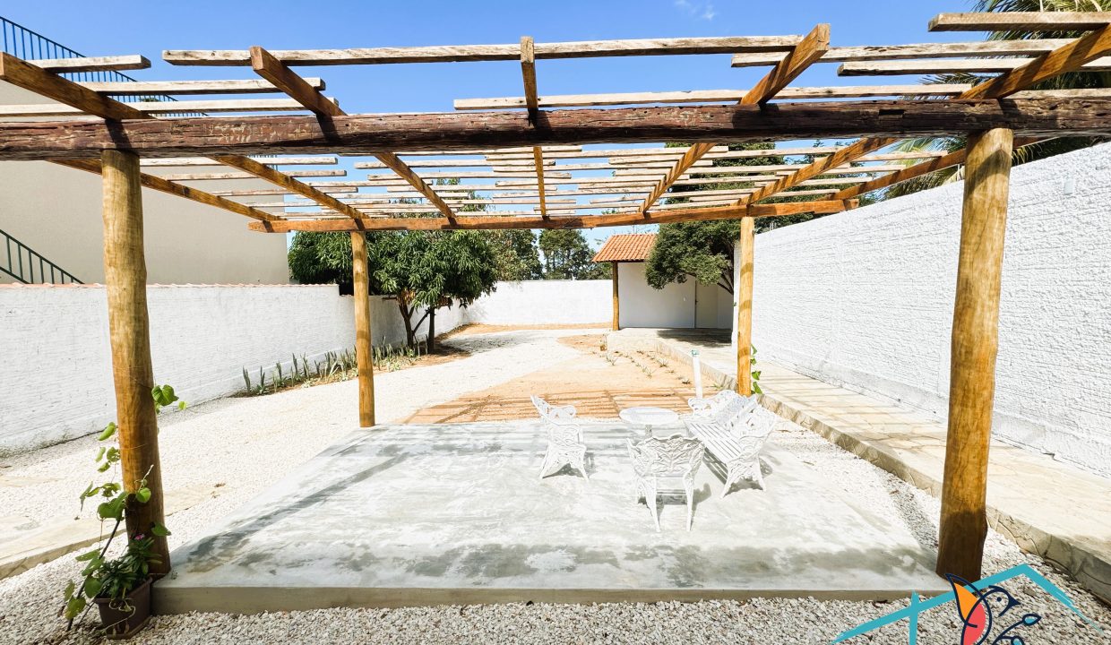 Venda de Chácara em Pirenópolis é na Siqueira Imobiliária de Pirenópolis / Imobiliária de Goiás / Imobiliária do Brasil / Imobiliária do Centro-Oeste / Pirenópolis Imóveis / Imóveis Pirenópolis / Imobiliária de Pirenópolis / Pirenópolis Imobiliária / Goiás Imóveis / Brasil Imóveis / Pirenópolis / Goiás / Brasil / Siqueira Imobiliária de Goiás / Consultoria Imobiliária / Consultor Imobiliário / Venda de Imóveis Pirenópolis / Melhor Imobiliária de Pirenópolis / Venda de pousadas / Venda de terrenos / venda de casas/ Venda de Lotes / Venda de Chácara / Venda de Fazenda / Venda de Apartamentos / Venda de Flat / Venda de Sítio / Brasília Imóveis / Goiânia Imóveis / Imobiliária de Goiânia / Imobiliária de Brasília/ Imobiliária em Pirenópolis / Imobiliária de Pirenópolis / Condomínio Fechado Vaga Fogo / Condomínio Paço da Estalagem / Condomínio Parque da Estalagem / Condomínio Quinta do Sol / Condomínio Fechado Pirenópolis / Cachoeiras Pirenópolis / Restaurante Pirenópolis / Imóveis Pirenópolis / Chácara Rio das Almas / Chácara Padre Bernardo / Venda de Chácara em Padre Bernardo / Venda de Casarão em Pirenópolis / Casarão em Pirenópolis / Casarão Histórico Pirenópolis / Centro Histórico Pirenópolis / Centro Pirenópolis / Venda de Sobrado no Condomínio Parque da Estalagem / Parque da Estalagem Pirenópolis / Melhor Condomínio de Pirenópolis / Condomínio Vaga Fogo / Venda de Sobrado Condomínio Vaga Fogo / Vaga Fogo / Córrego Vaga Fogo / Venda de Casa no Centro Histórico de Pirenópolis / Casa Centro Histórico / Venda de Casa na Vila Matutina / Casa Vila Matutina / Casa Bairro da Luz Pirenópolis / Venda de Casa em Bairro nobre de Pirenópolis / Venda de Casa de Luxo Pirenópolis / Casas Boas em Pirenópolis / Casa Com piscina Pirenópolis / Venda de Casa no Santa Bárbara Pirenópolis / Casa Santa Bárbara Pirenópolis / Casa Bairro do Carmo Pirenópolis / Casa Carmo / Casa Grande Pirenópolis / Venda de Casa Setor Meia Ponte Pirenópolis / Casa Setor Meia Ponte / Venda de Casa Santa Luzia Pirenópolis / Venda de Casa no Jardim Esmeralda / Venda de Casa Brasília / Venda de Casa DF / Brasília Imóveis / Lago Norte / Lago Sul / Brasília Plano Piloto / Dicas de Investimento em Pirenópolis / Igreja Matriz Pirenópolis / Igreja Matriz / Venda de Casa em Anápolis / Casa Anápolis / Imobiliária de Anápolis / Anápolis Imóveis / Venda de Casarão em Pirenópolis / Venda de Casarão em Goiás